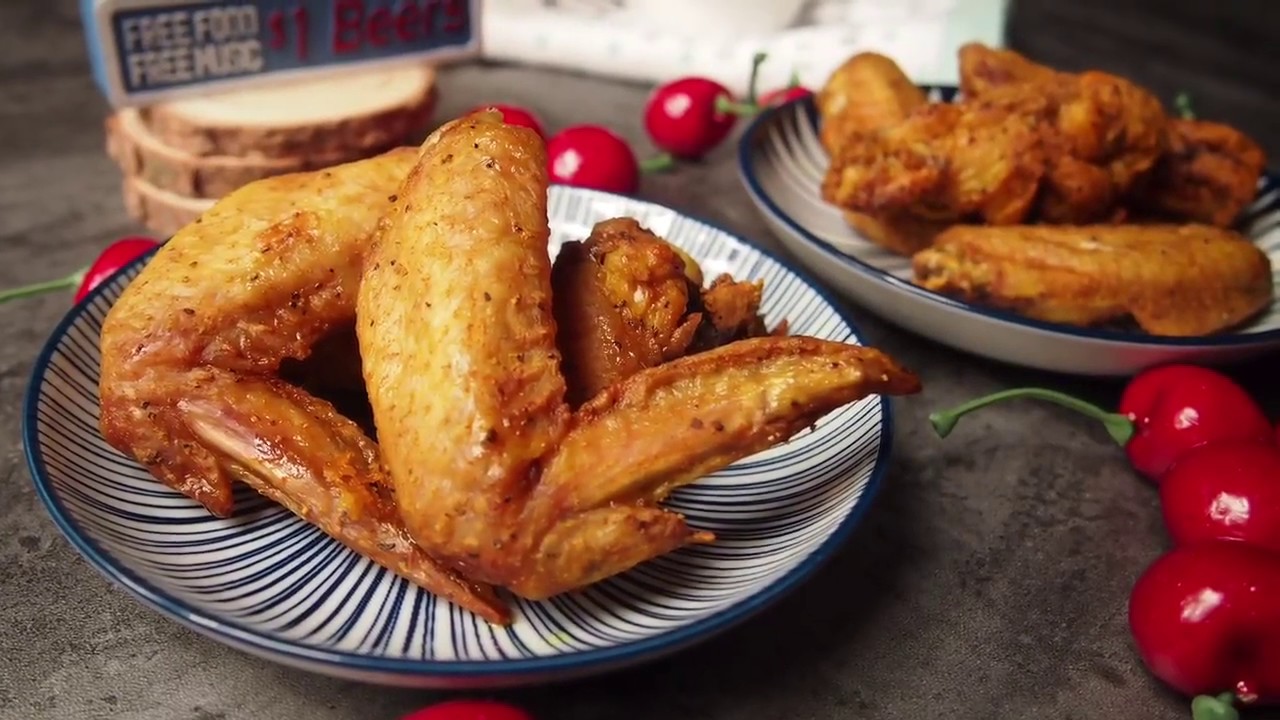 WHICH IS BETTER? Air Fryer or Oven? Crunchy Wings! Turmeric Fried Chicken Wings