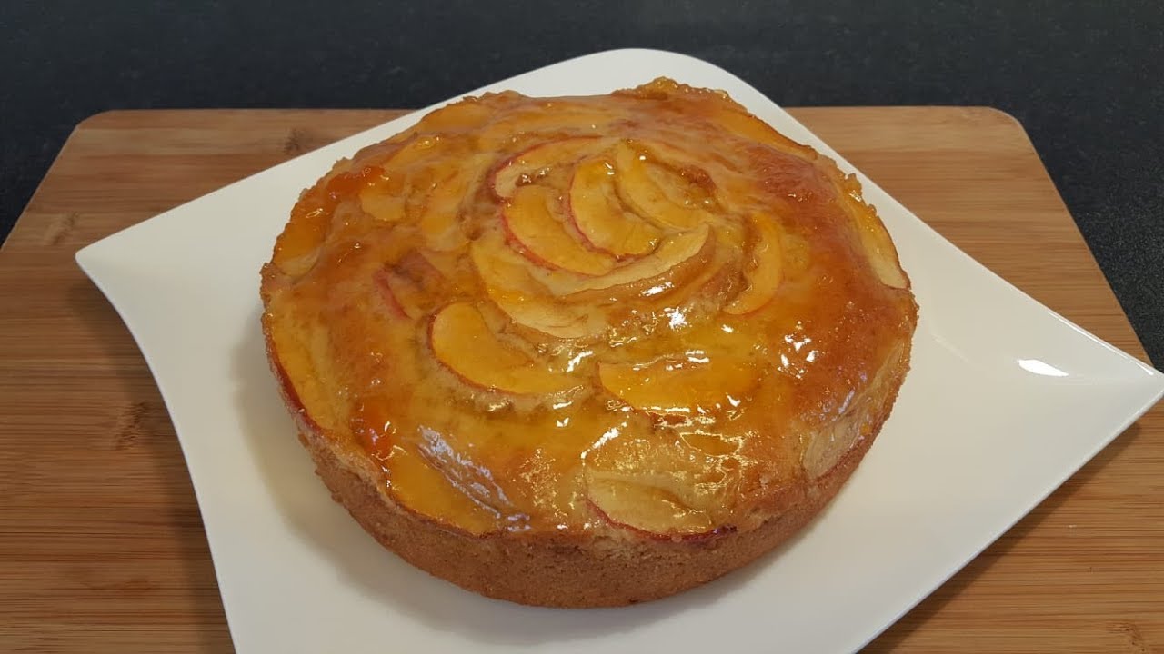 Pandispan cu mere, pufos si delicios