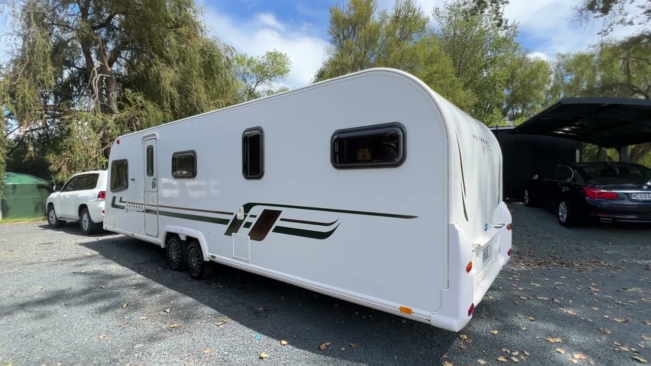 2014 Bailey Retreat Sycamore 7 berth caravan walk around