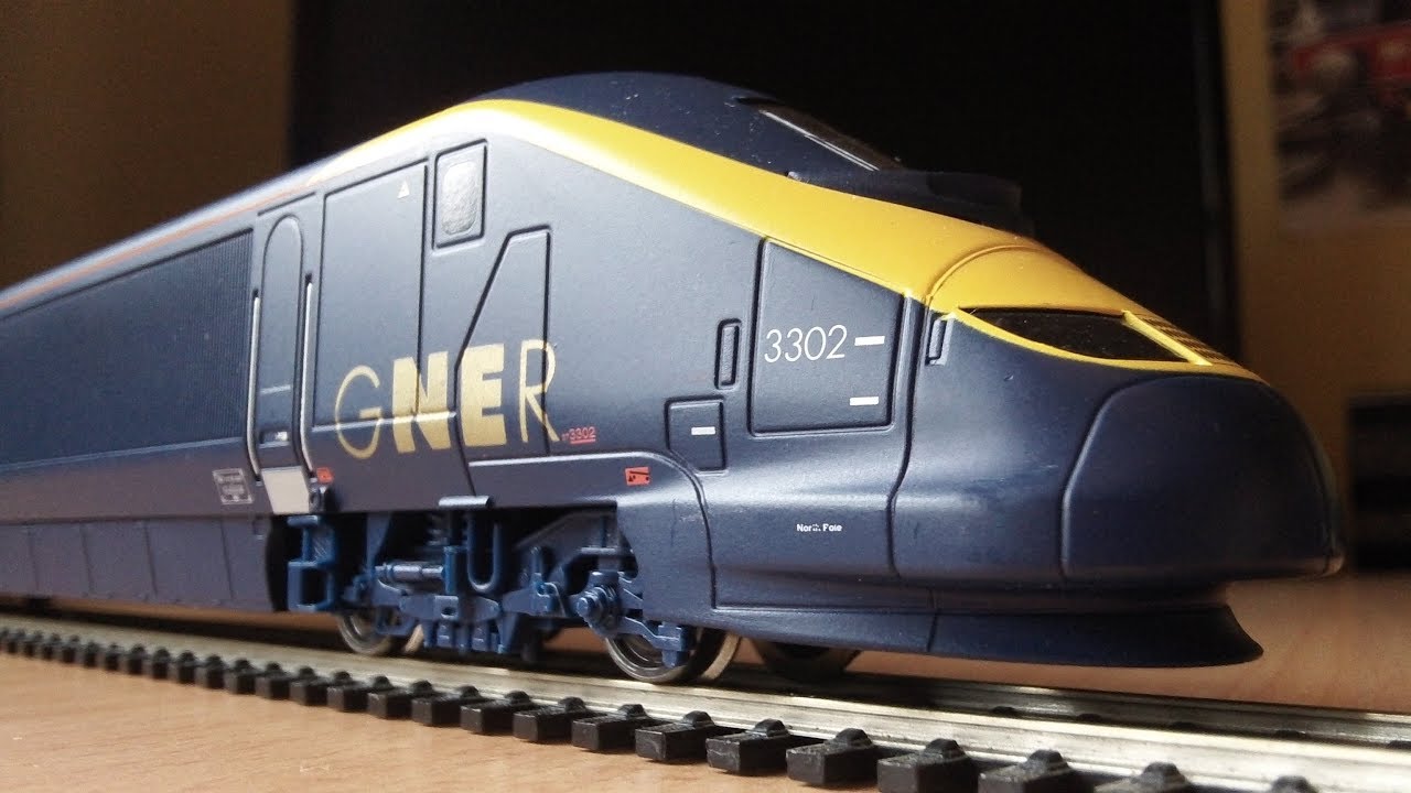 Hornby Class 373 GNER (White Rose)