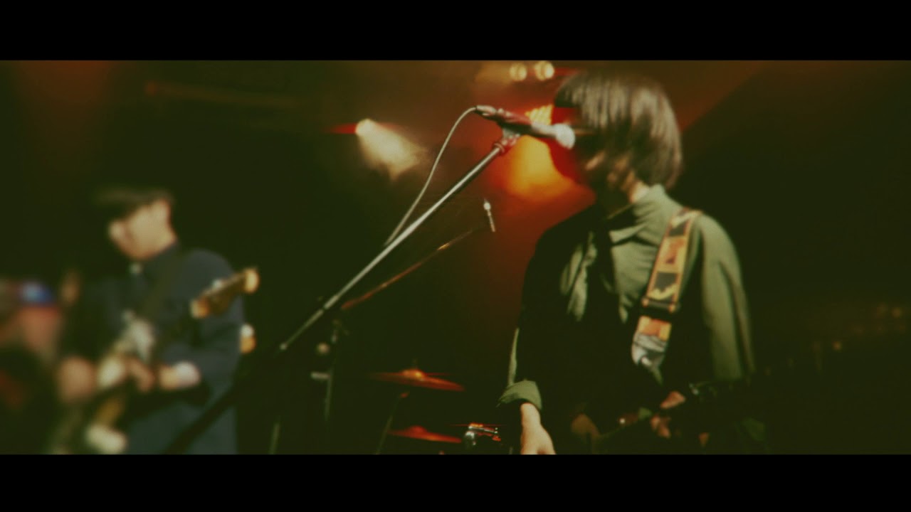 「寝てる」plums