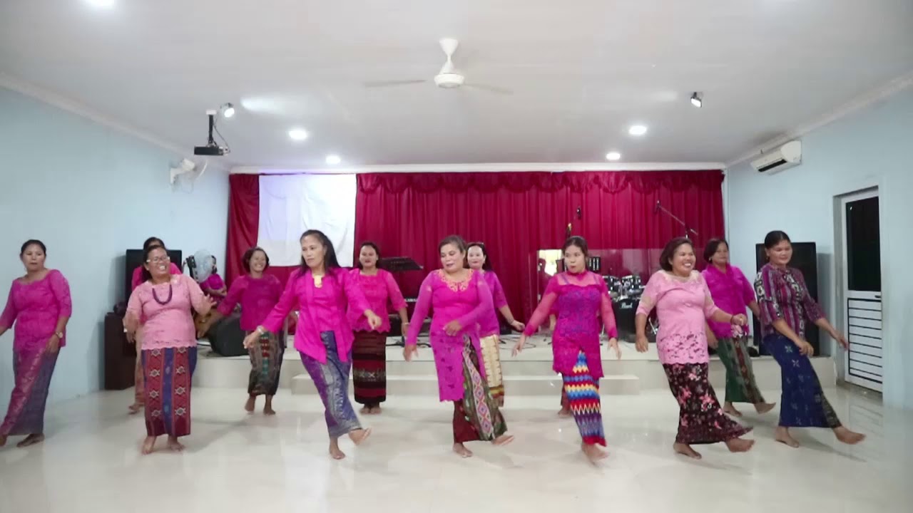 TARIAN MAUMERE ROHANI