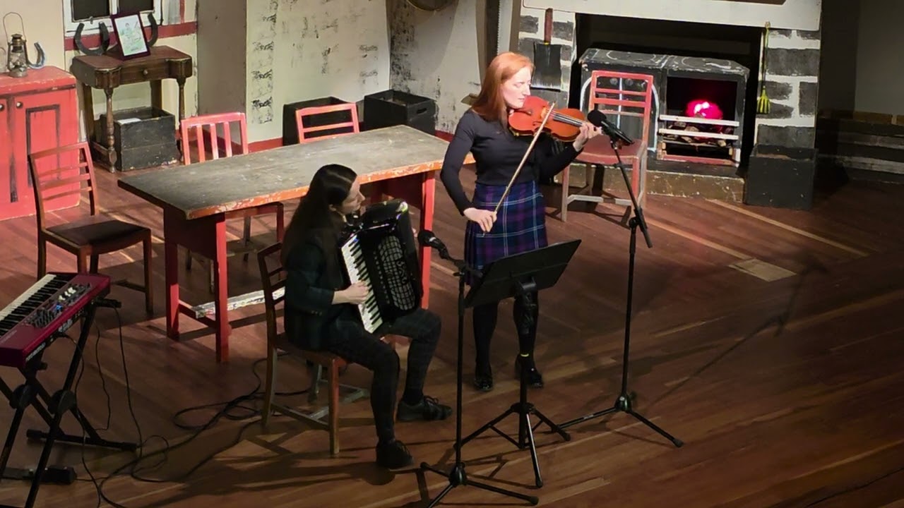 Kerry & Sarah Alexander at Elgin Bothy Ballad Championship 2025
