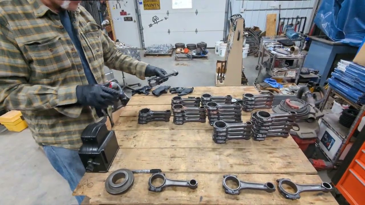 17 февраля, магазин 12bolt