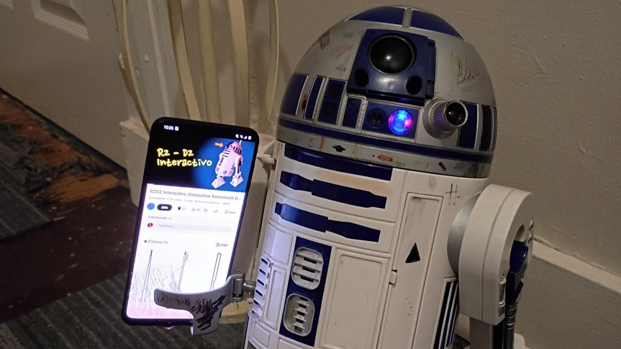 I Really Like Watching My Favorite YouTubers With My Very Own Voice Activated R2-D2 😎🌟🌟🌟🌟🌟#starwars🔥