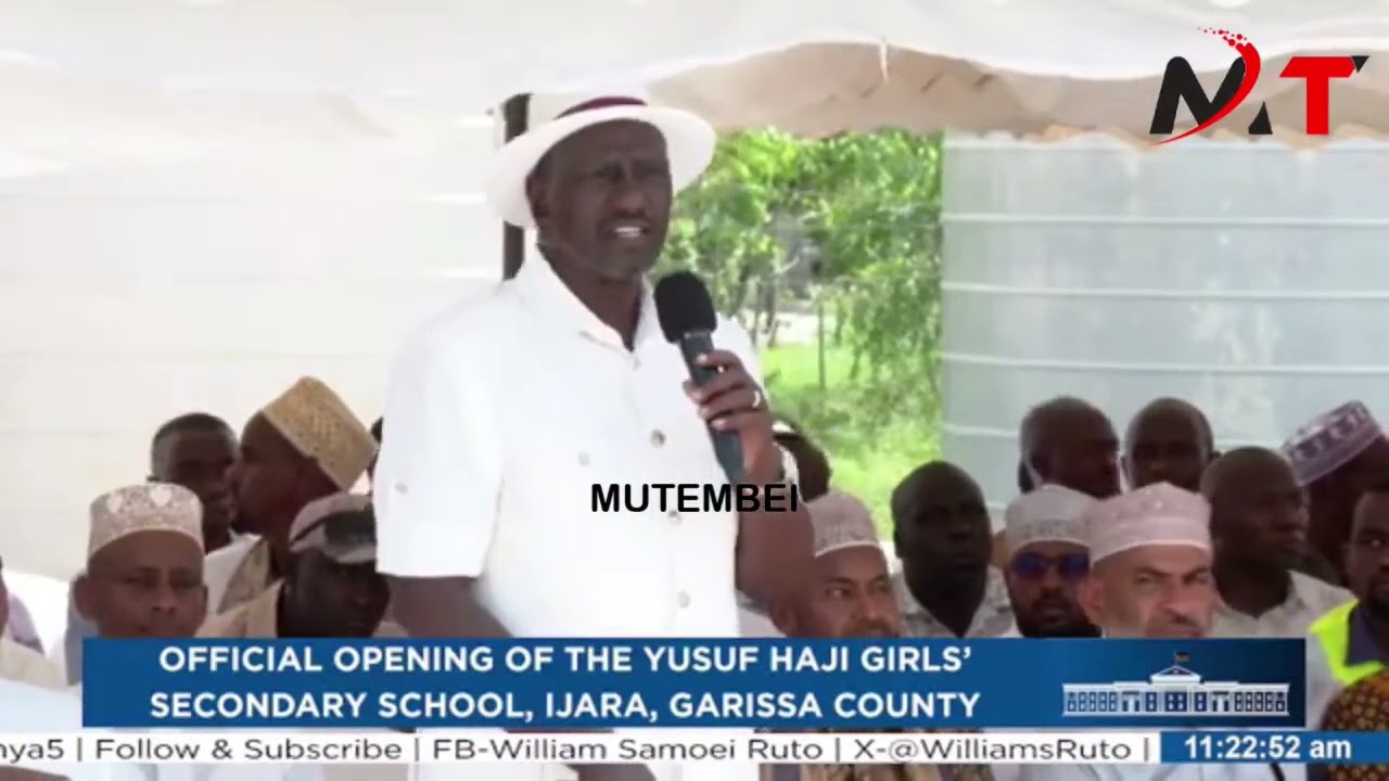 RUTO ADDRESSING MUSLIMS AFTER OFFICIALLY OPENING YUSUF HAJI GIRLS SEC SCHOOL IN GARISSA!!