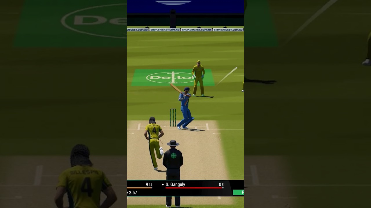 Jason Gillespie takes Ganguly 