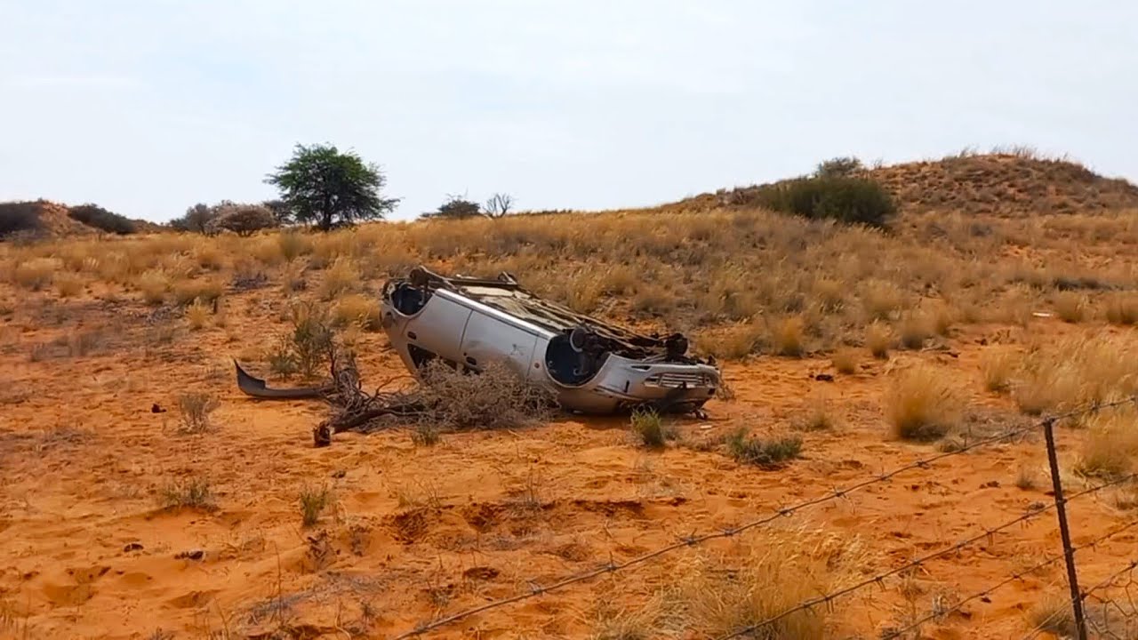 South Africa Today | Car on its Roof next to the N8
