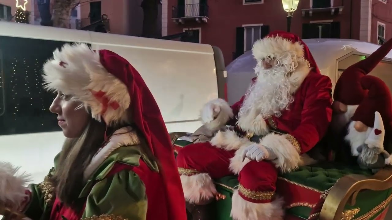 La Slitta di Babbo Natale a Certosa - Genova
