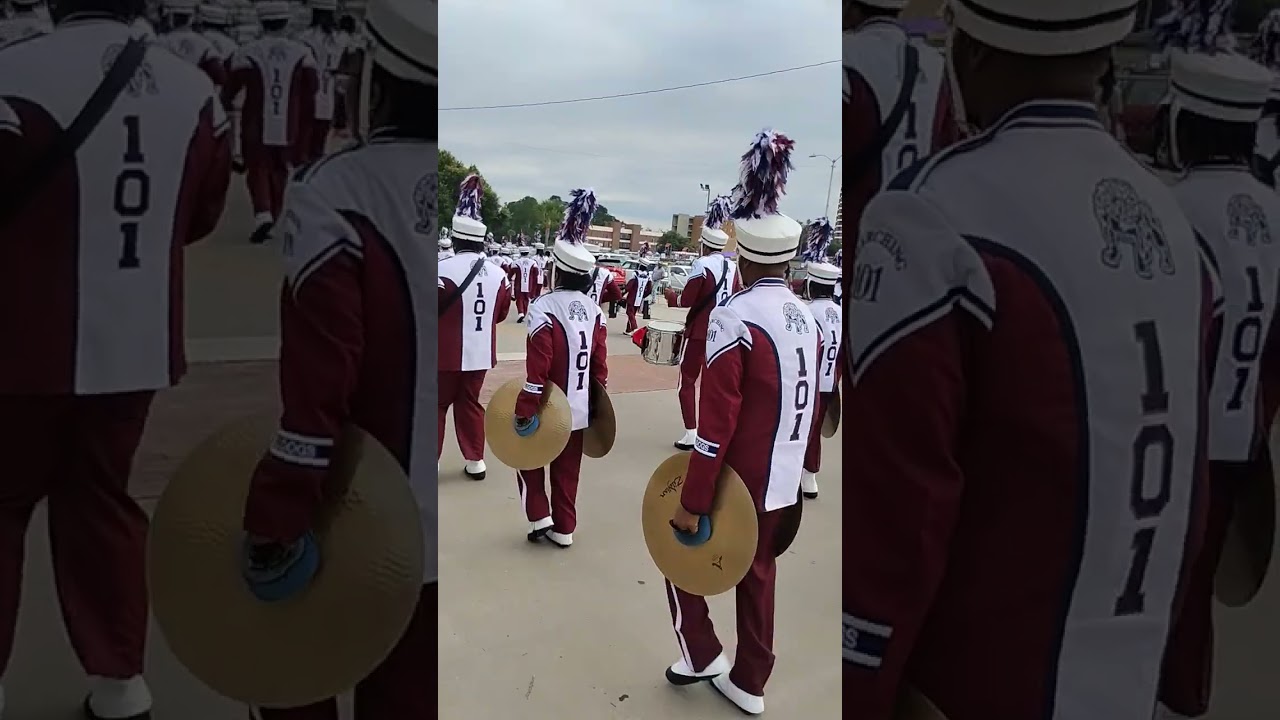 SCSU Marching 101 marching to stadium 8/30/25
