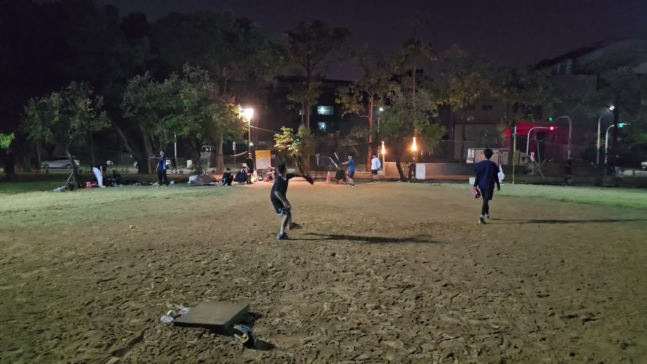 2/11 夜間公園棒球對決