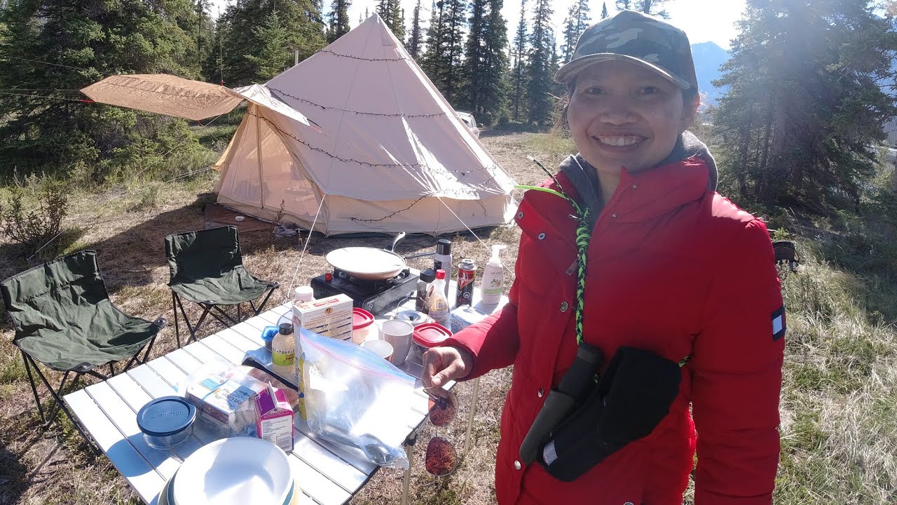 Playdo 4-Season Canvas Bell Tent Setup Instructions