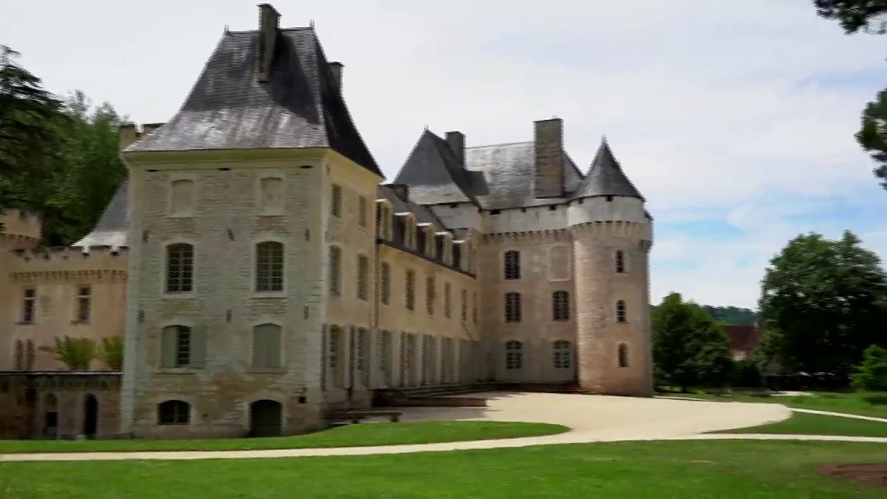 Dordogne : la renaissance du parc du château de Campagne