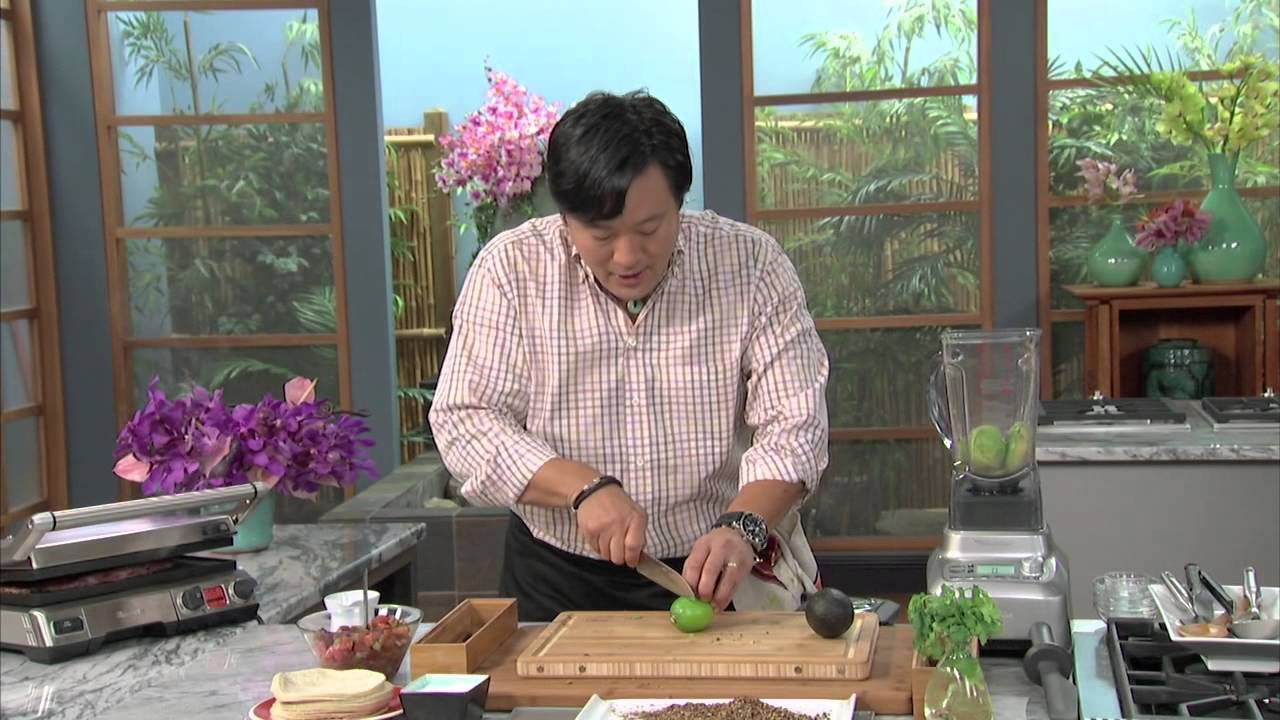 Breville Presents Simply Ming Pepper Spiced Flank Fajitas Recipe