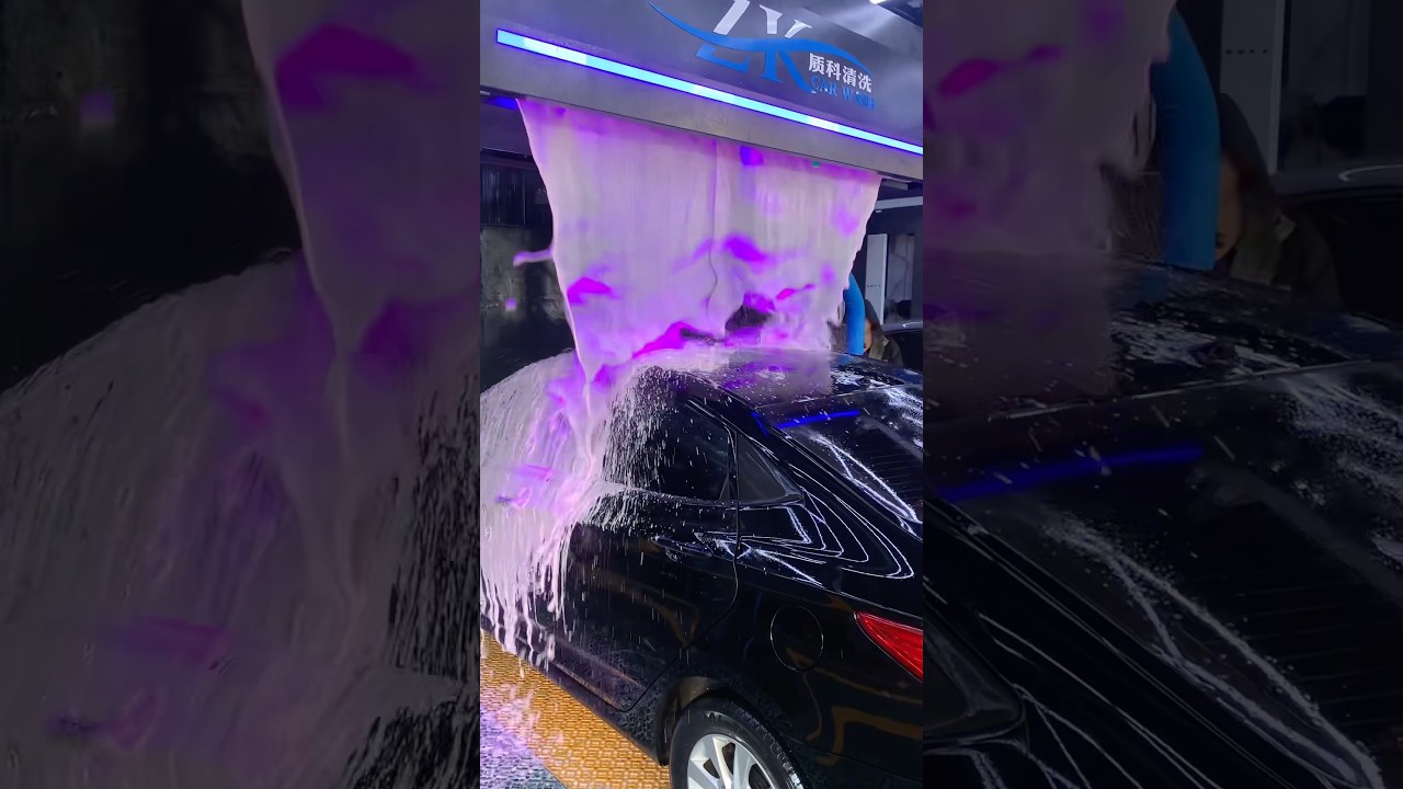Automatic car wash machine can wash over 100 cars a day operating 24/7 #touchlesscarwash