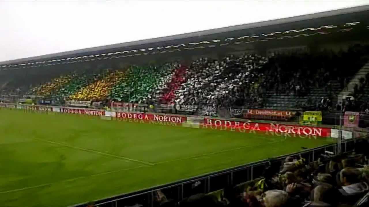ADO Den Haag 2-2 FC Utrecht Legia Warszawa SfeerActie ( Sfeer FCDH ) 2011
