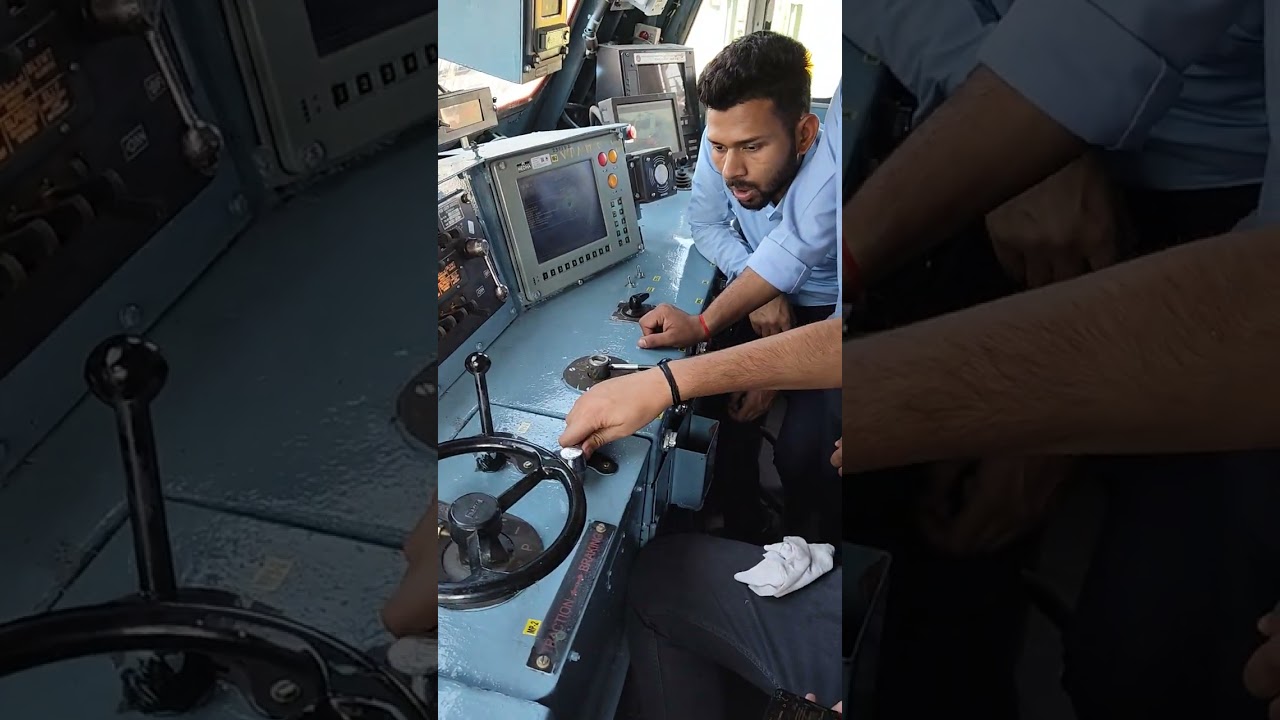 Conventional loco ko start karna #train #trending #love #viralvideo #full_video