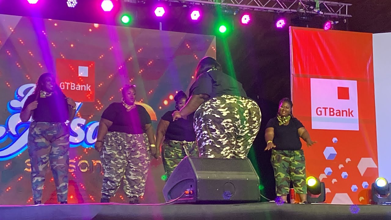 Di Asa Past Winners Dancing competition at The Grand Finale of Season 6 . You won’t stop Laughing 😂
