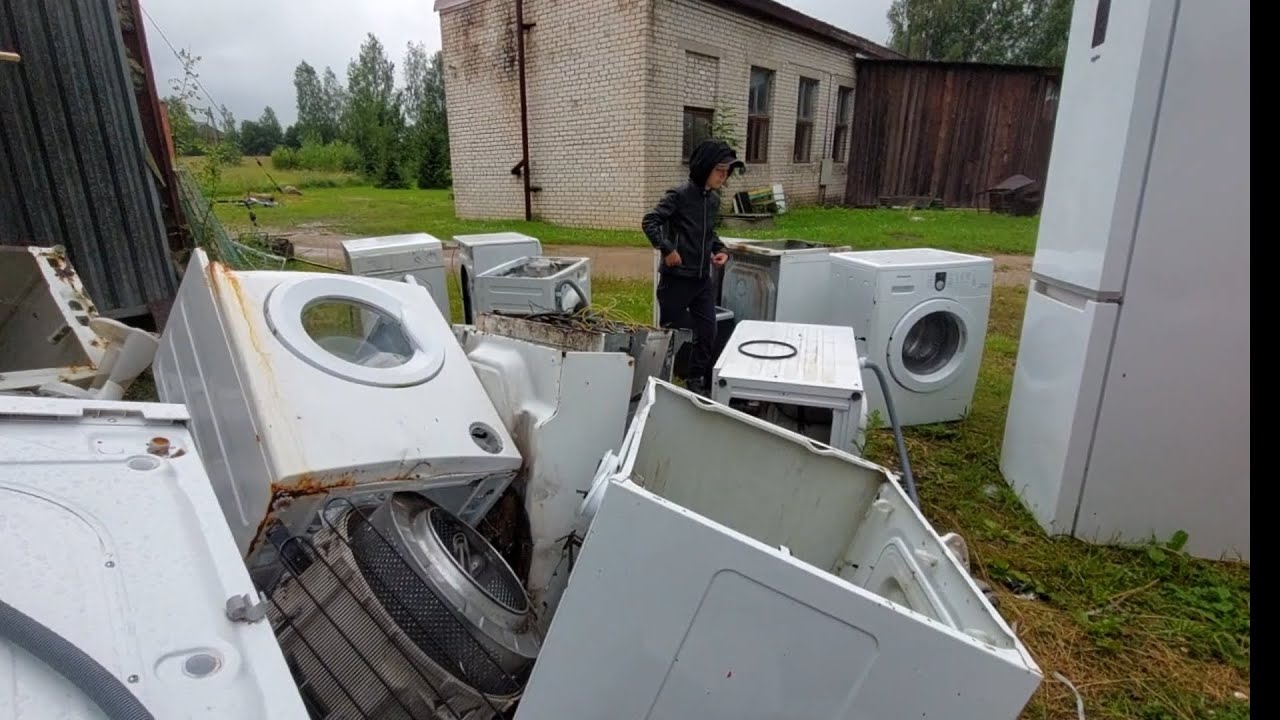 Vlog 1 | Abandoned Scrapyard! (Taking washers included)