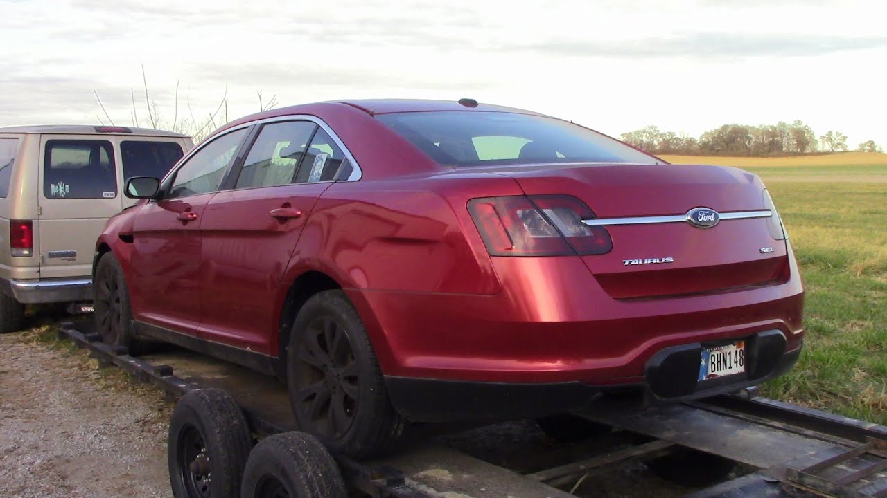 Автомобиль Taurus Derby 2010 года