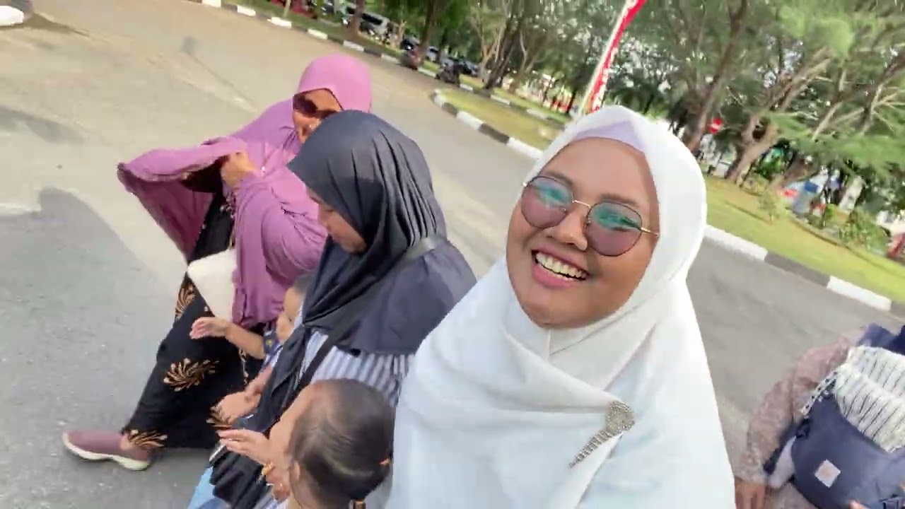 JALAN-JALAN KE PANTAI ULELE BANDA ACEH (1)