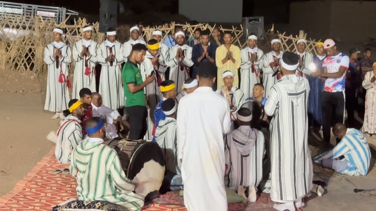 أمسية فلكلورية معة مجموعة أحواش تفركان