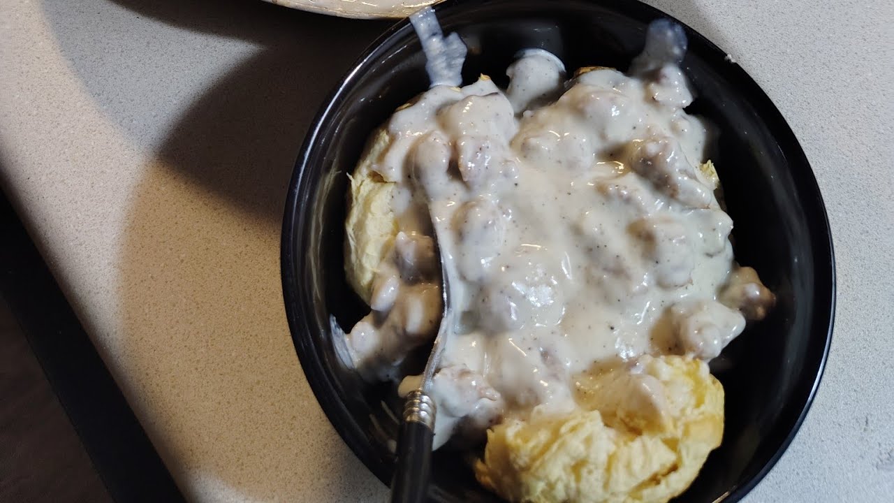 making sausage gravy for my biscuits and eggs tonight