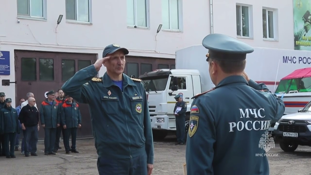 Сотрудники МЧС России приняли участие в молебне, посвященном празднику иконы «Неопалимая Купина»