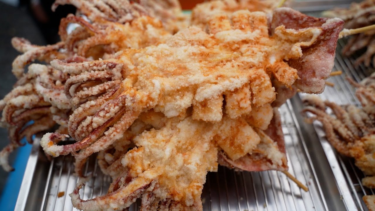 彌陀夜市超人氣酥炸大魷魚 剛擺好攤人潮就絡譯不絕 /Crispy Fried Squid/台灣夜市美食