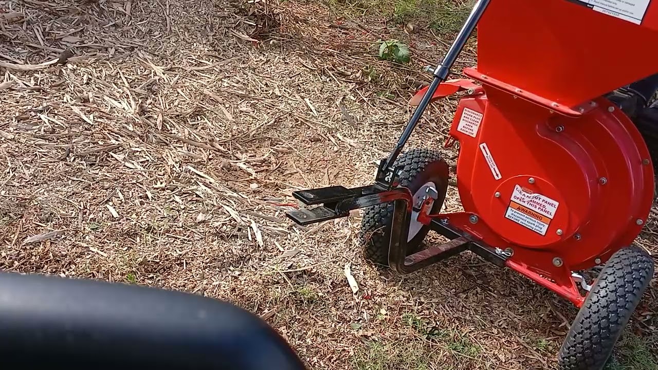 Long Play - Predstor 6.5HP Wood Chipper vs Brazilian Pepper Trees