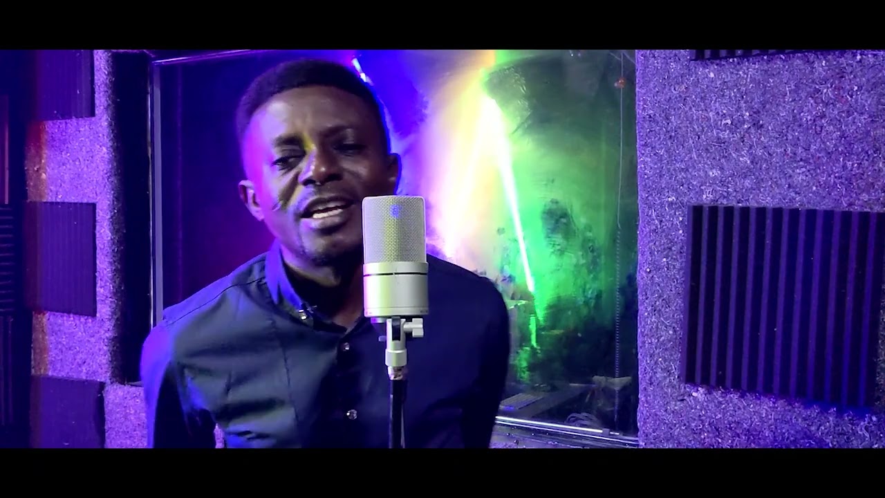 Banky performs a Solo on his track Ogyefo Ne Hwan. Be inspired.