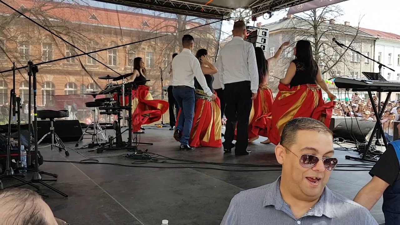 Roma dance mezinárodní den Romu Ostrava 2018 .
