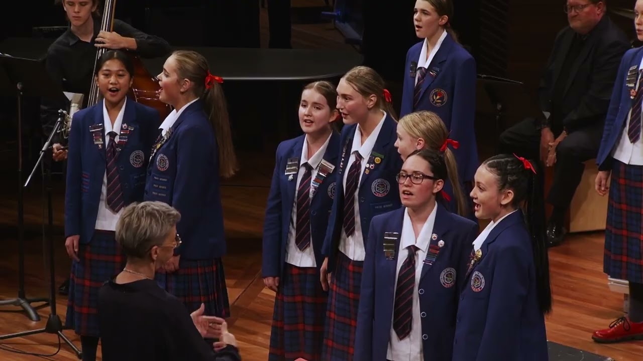 Southland Girls&rsquo; High School, Femme | The Millworker &ndash; James Taylor, arr  Susan LaBarr