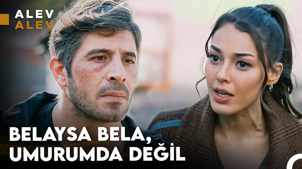 Biz İki Deli Aşık, Kafaları Karışık - Alev Alev