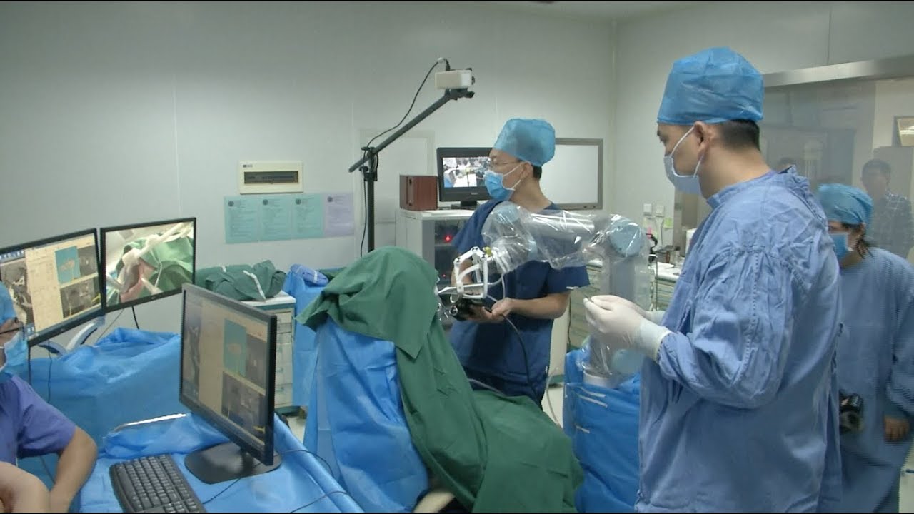 World First Autonomous Dental Implant Robot Put into Use in China