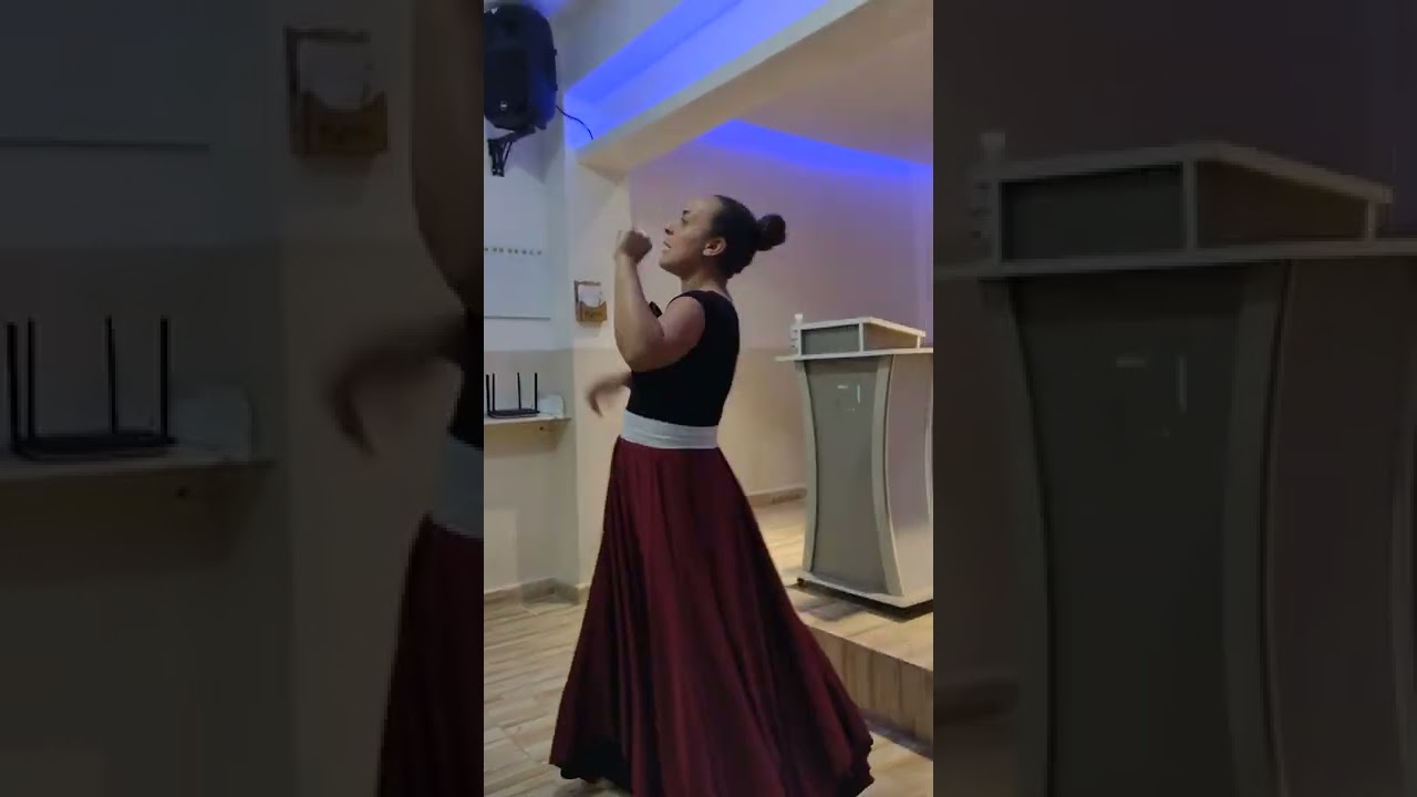 QUEM ME VÊ CANTANDO (GRUPO ROMPENDO EM FÉ) COREOGRAFIA!