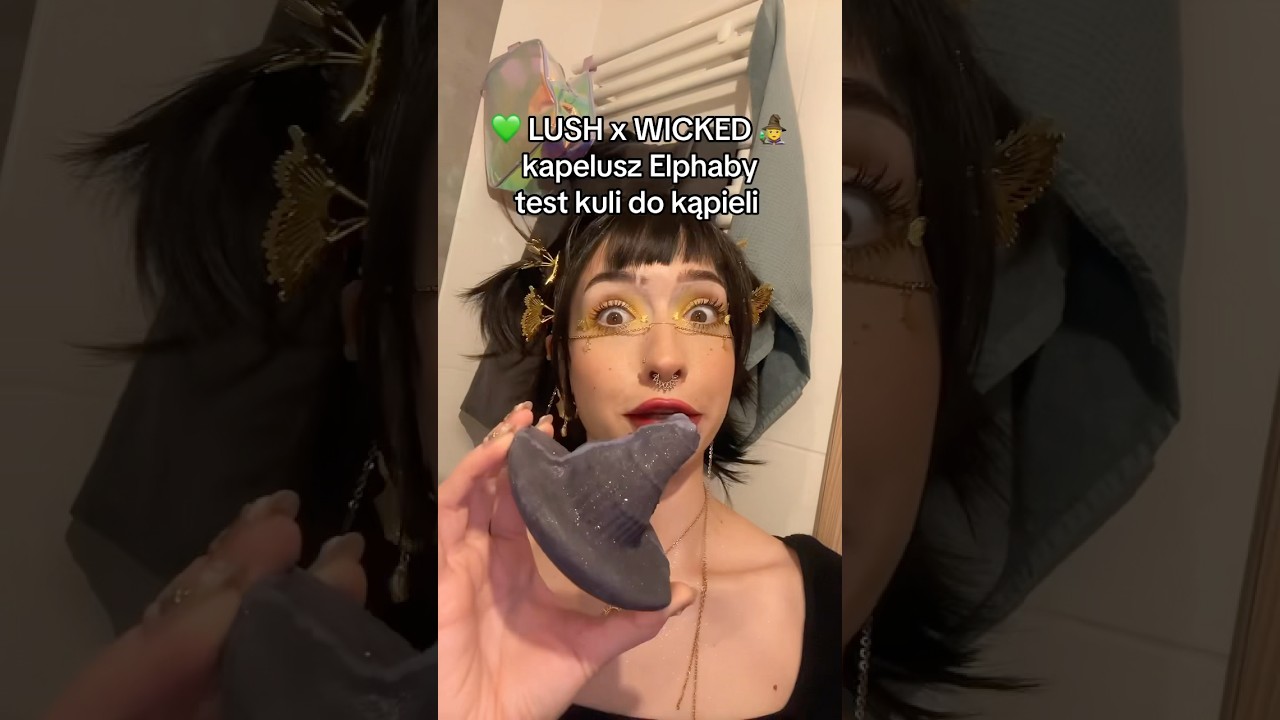 NAJPIĘKNIEJSZA KULA Z LUSH? #test kuli do kąpieli Lush x WICKED Elphaba Hat #lush #bathbomb #wicked