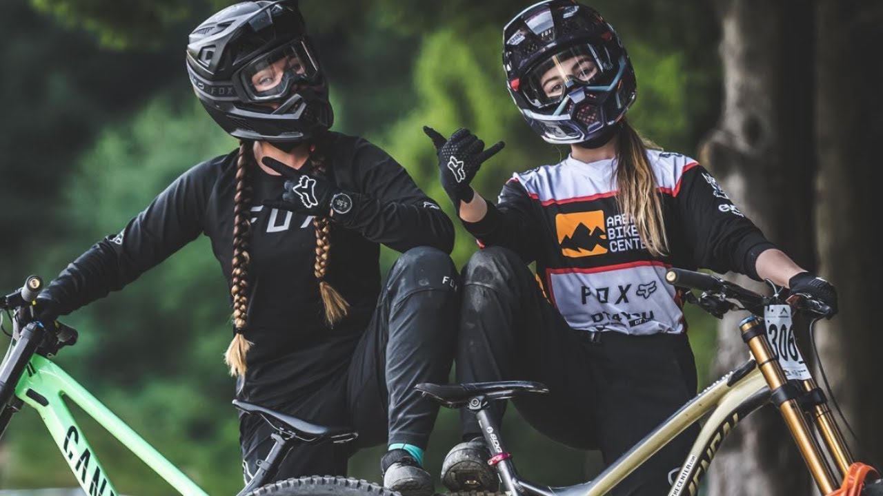 1 HOUR SUPER MIX | Downhill & Freeride Mountain Biking (MTB) 2023 4K