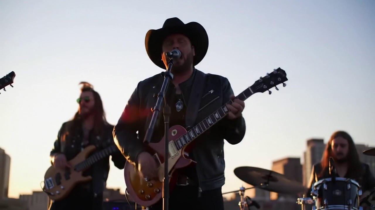 Country Rock Vibes – Whiskey Trails of the South Inspired by Chris Stapleton