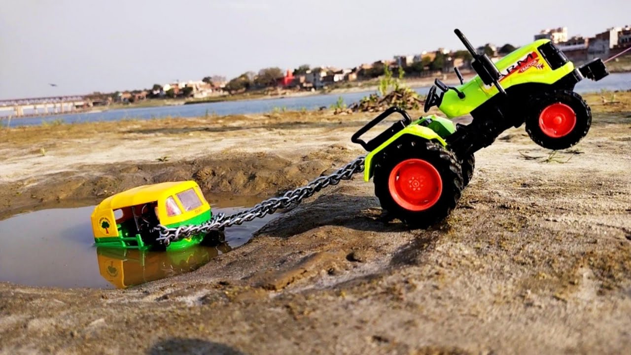 Truck and Auto Rickshaw Accident | Tractor Help | @cstoy | @cskidstoy