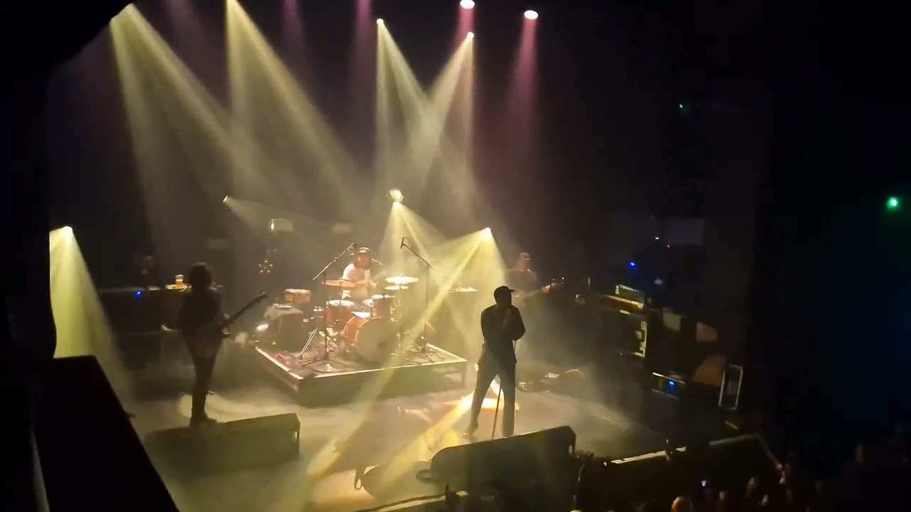 The Twang | Wide Awake