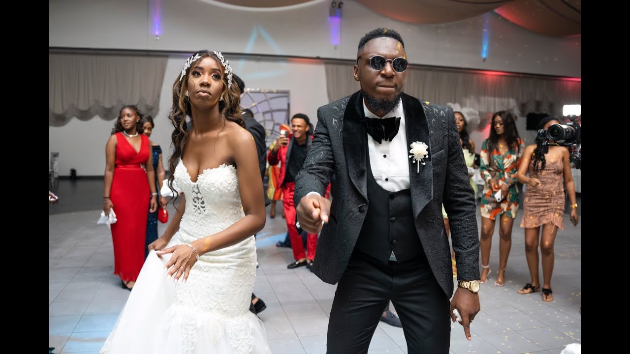 JOELLE & HORDI | FLASHMOB