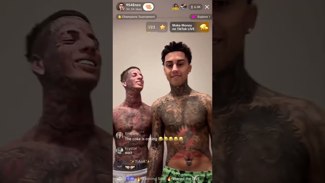 Flyysoulja presses 954 Enzo to fight