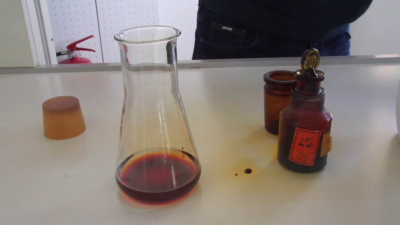 Radikalische Substitution: Brom reagiert mit n-Heptan