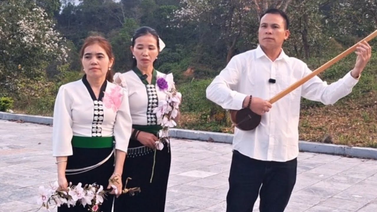Lần đầu tiên em hảy bản lướt hát rất hay 