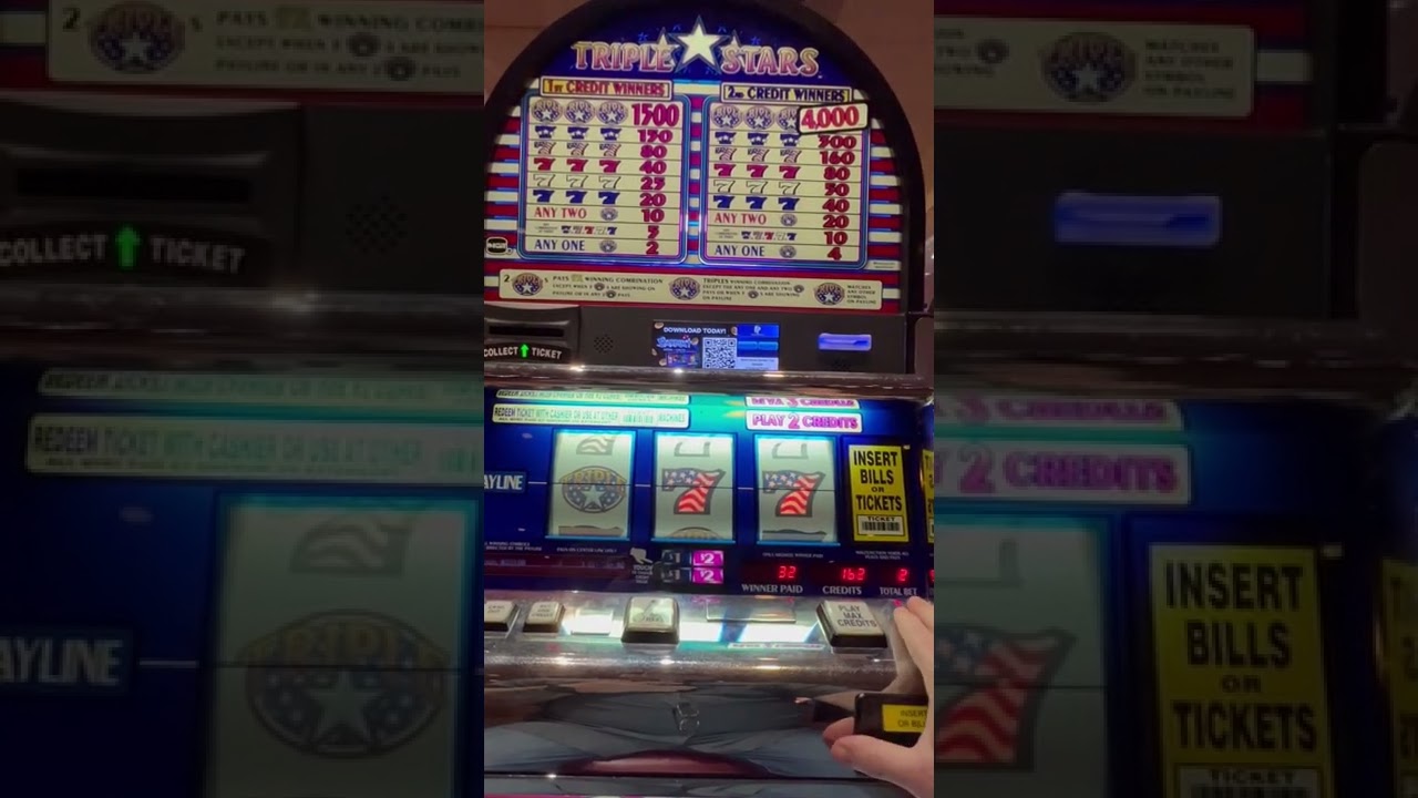 Old School Triple Stars 3 Reel Slot