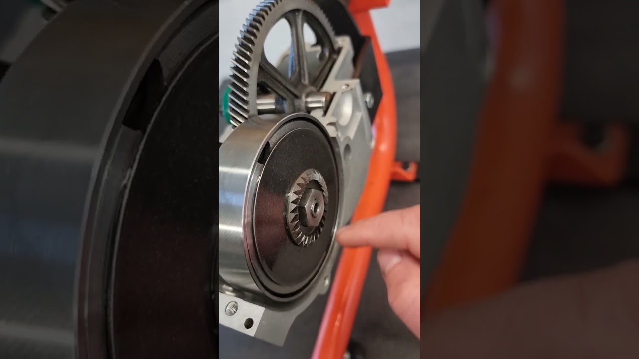 Puch Maxi,  3 lejet K motor indmad, og hvordan sidder det og ser ud...