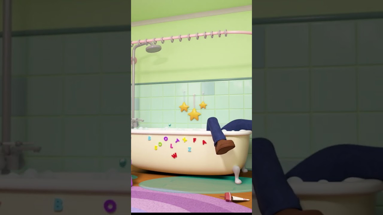 Bath Tub Accident! Daddy Needs To Be Safe 🛁🤭 #lellobee #shorts #clumsy #bathsong #safety