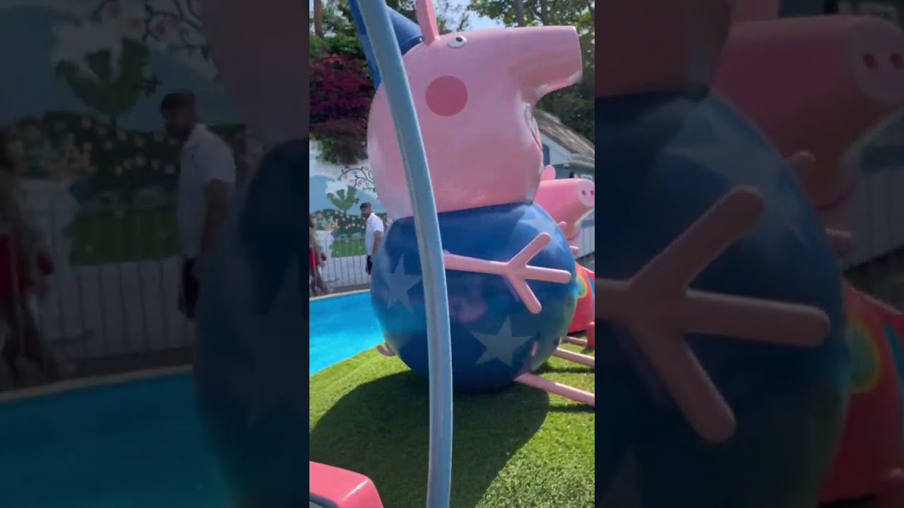 Boat Ride in Peppa World Paulton Park @PeppaPigsBigAdventures  @paultonspark