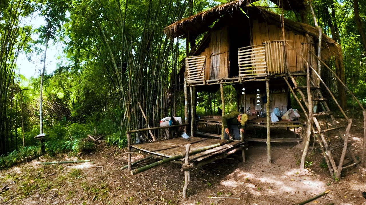ซ่อมแซมบ้านต้นไม้ รื้อทำที่นั่งกินข้าวใหม่ ปิดท้ายเมนูเด็ดจากพรานแฟรงค์